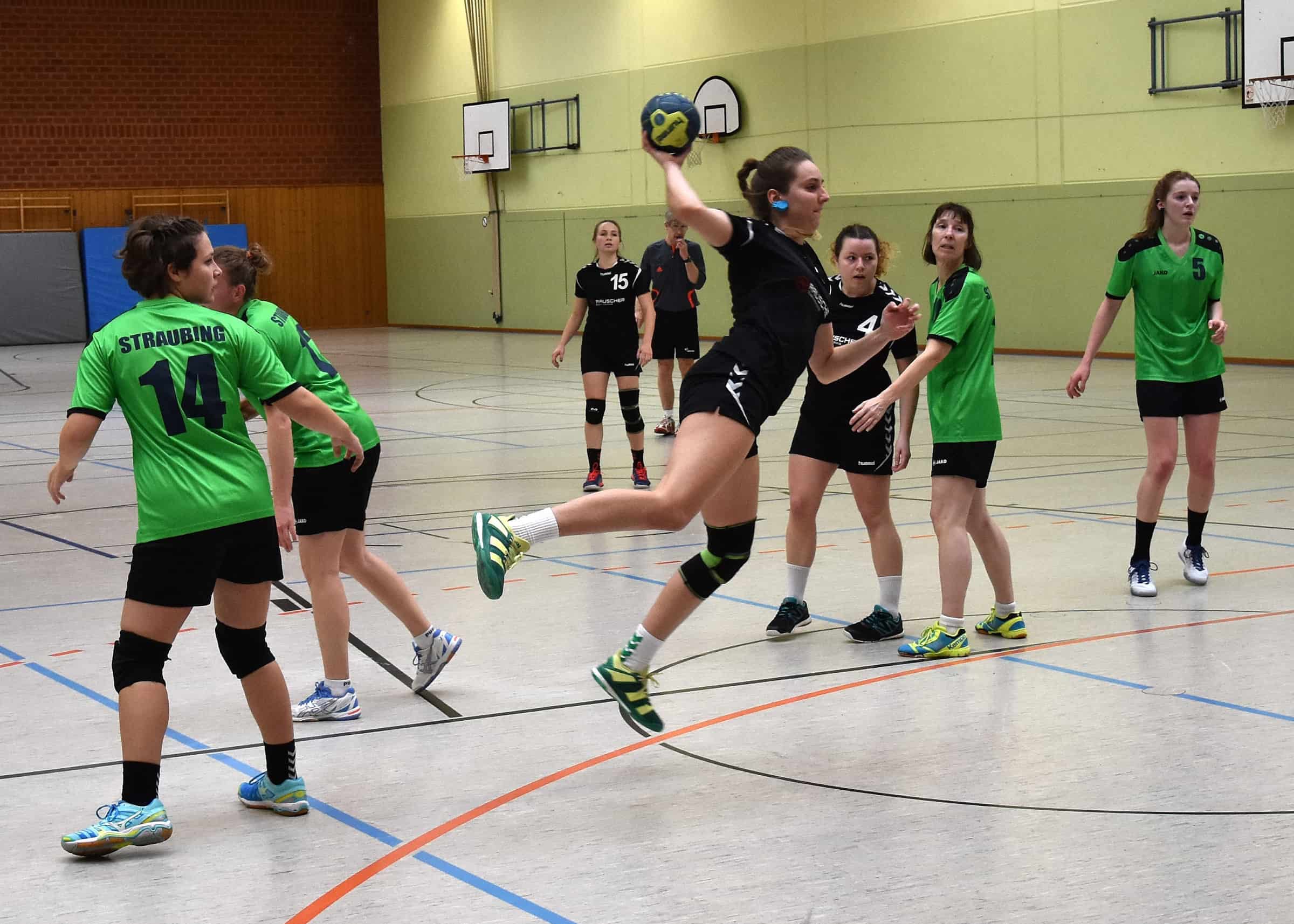 Handball: Herren mit Niederlage – Damen mit Punktgewinn