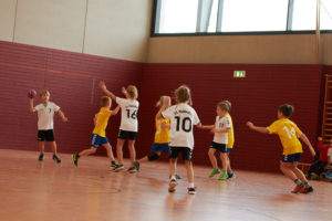 VfL Handball F-Jugend beim Turnier in Taufkirchen