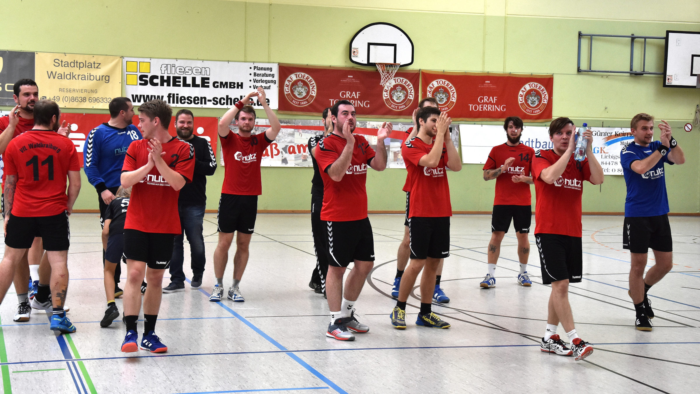 Handball: Herren I mit wichtigem Sieg – Damen feiern Klassenerhalt